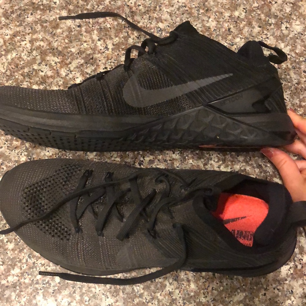 Men’s Nike Metcon sneakers